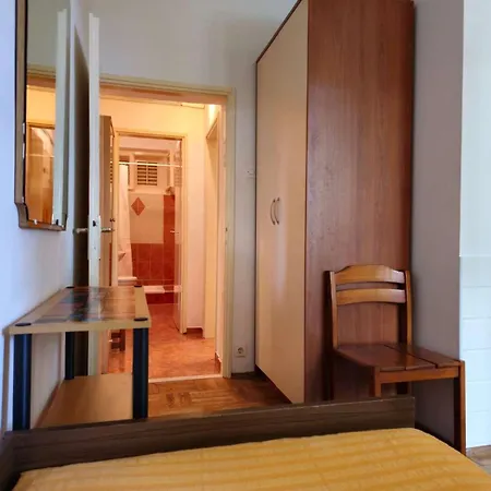 Apartment Marija Sveta Nedelja (Hvar)